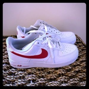 White\Red Air Force 1